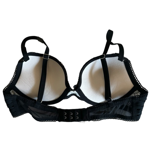 New Victoria’s Secret Dream Angels Push-Up Bra 32A - Picture 2 of 6